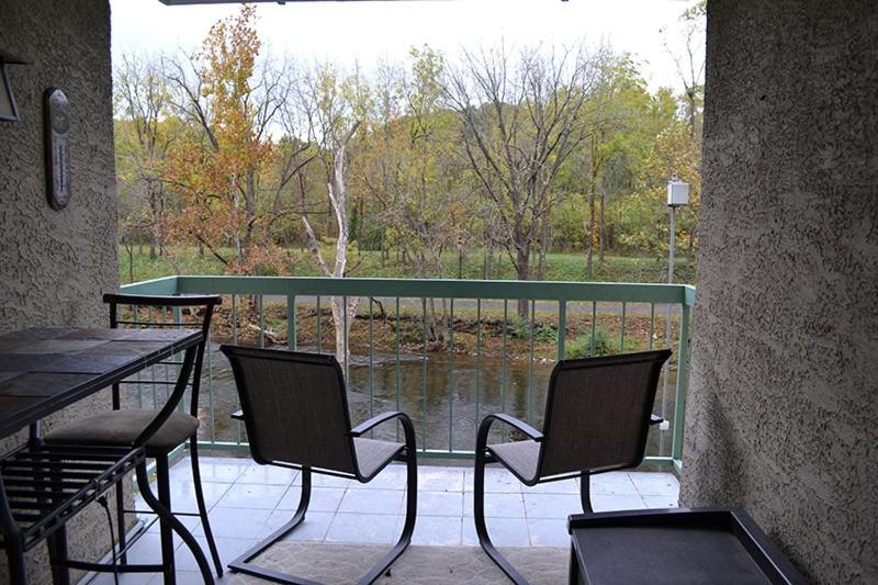River Place Condos #407 2Bd 鸽子谷 外观 照片